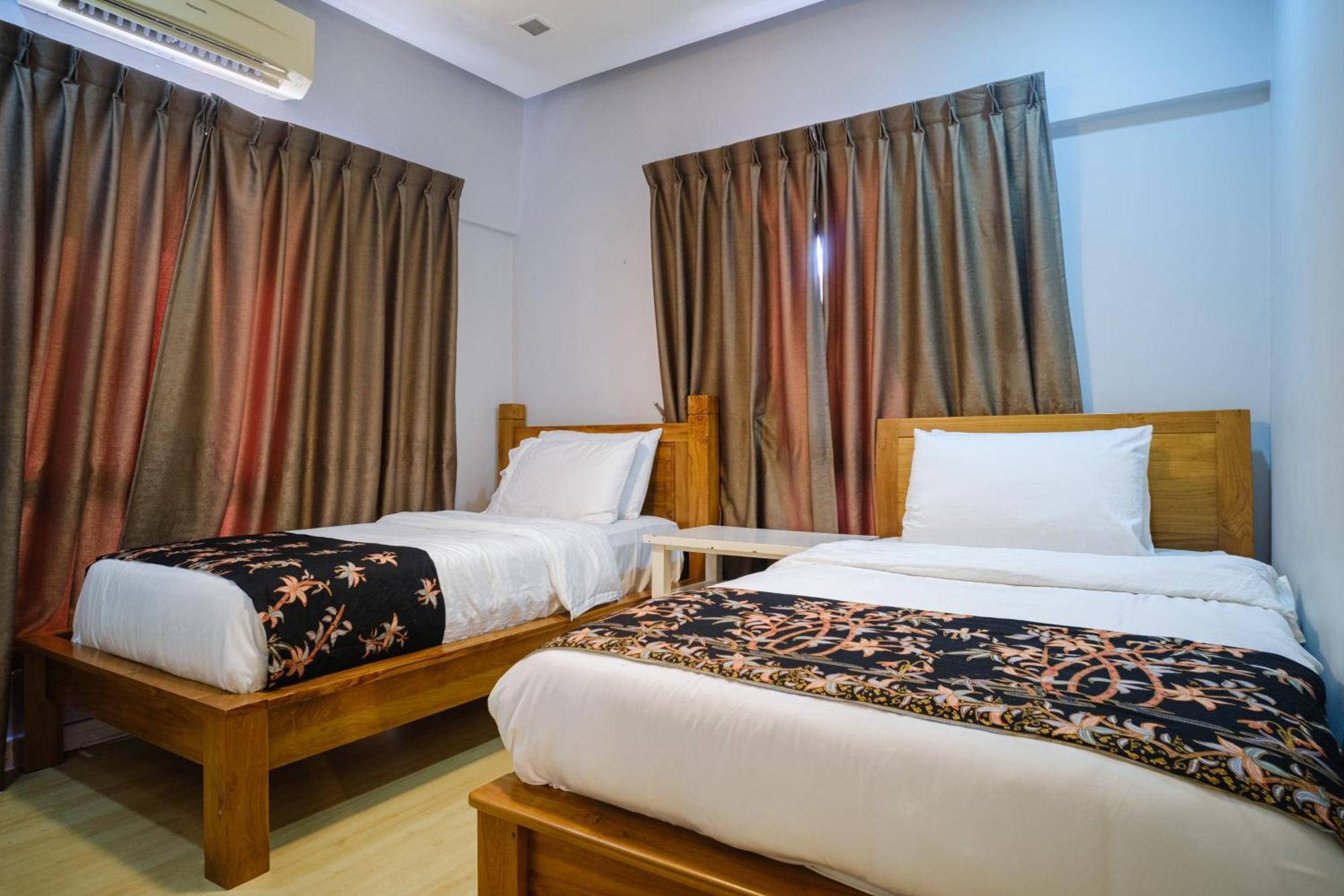 Petronella C1 Marina Court Apartment