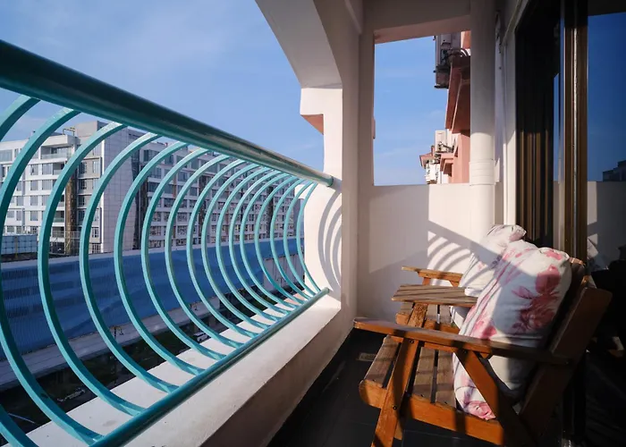 Petronella Apartment C1 Marina Court